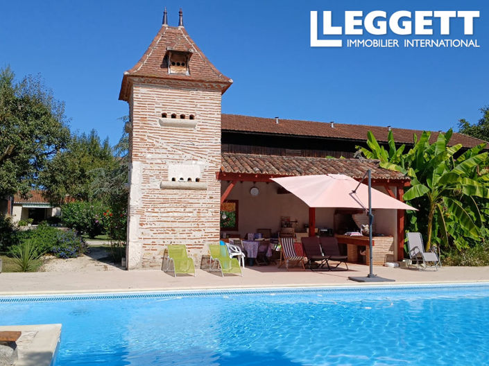Image No.1-7 Bed House for sale