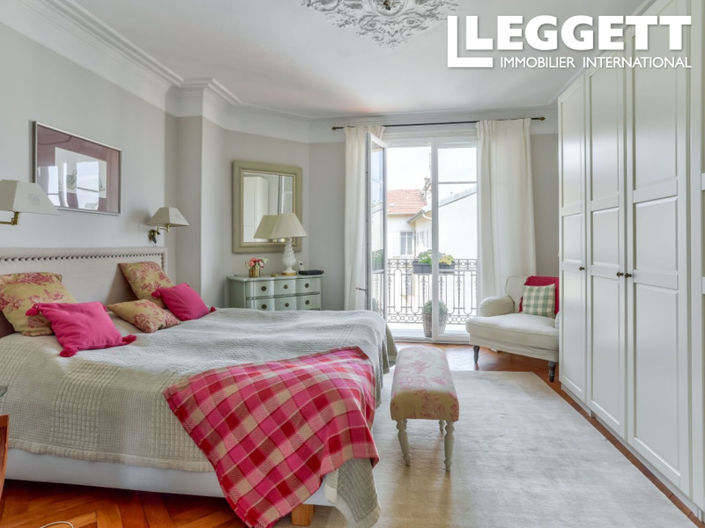 Image No.9-2 Bed Apartment for sale