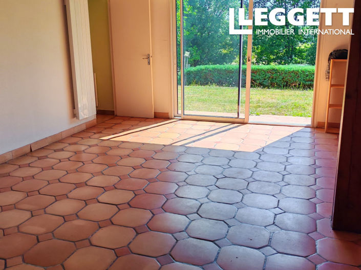 Image No.5-3 Bed House for sale