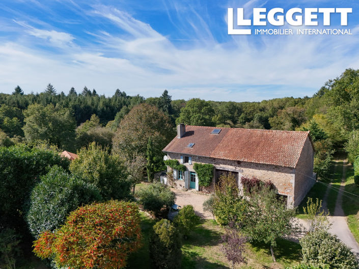 Image No.2-4 Bed House for sale