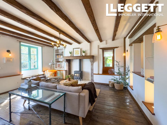 Image No.7-4 Bed House for sale