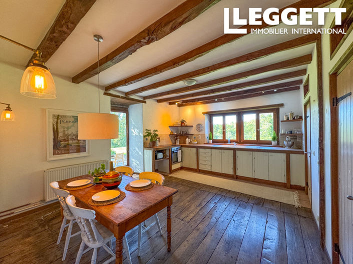 Image No.8-4 Bed House for sale