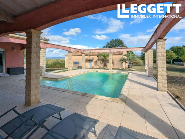 Image No.1-4 Bed House for sale