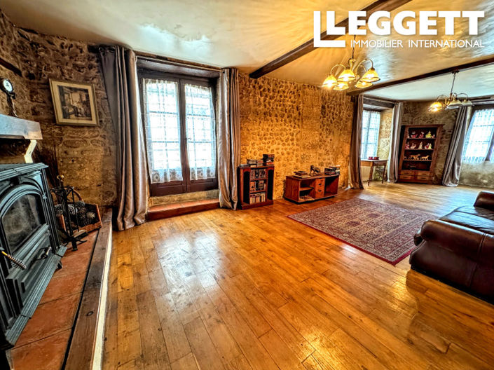 Image No.2-4 Bed House for sale