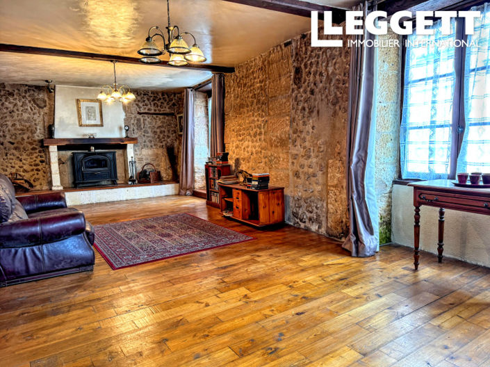 Image No.3-4 Bed House for sale