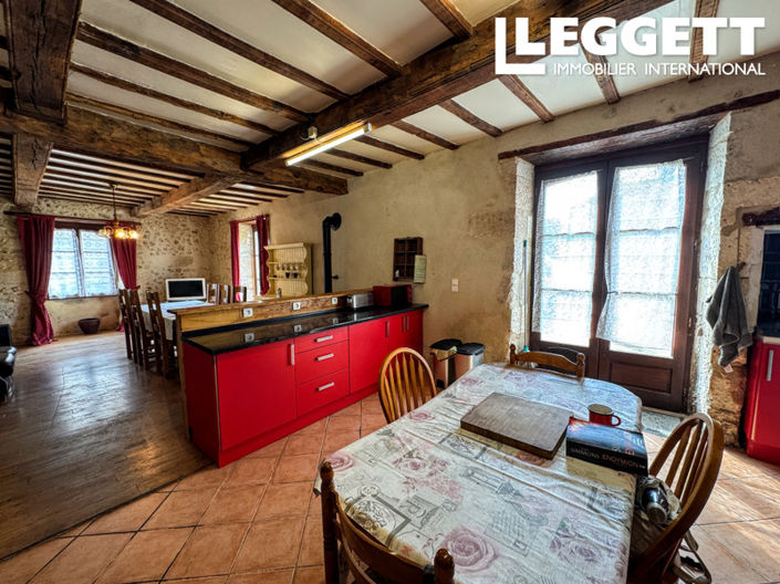 Image No.5-Maison de 4 chambres à vendre à Saint-Severin