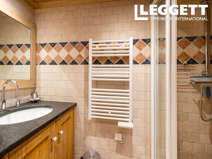 Image No.9-3 Bed Apartment for sale