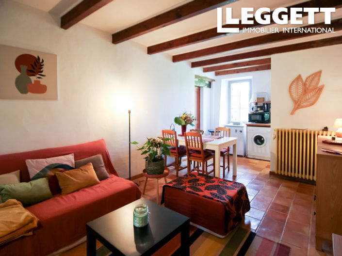 Image No.7-7 Bed House for sale