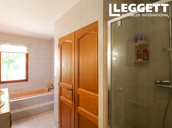 Image No.9-Maison de 4 chambres à vendre à Uzès