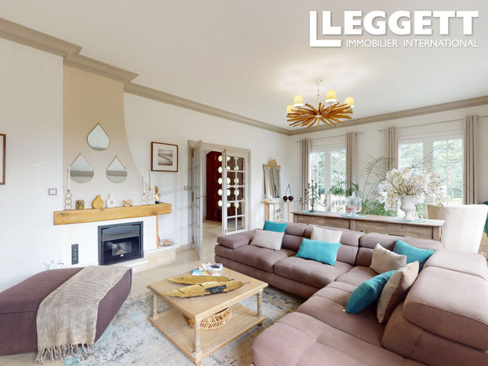 Image No.3-5 Bed House for sale