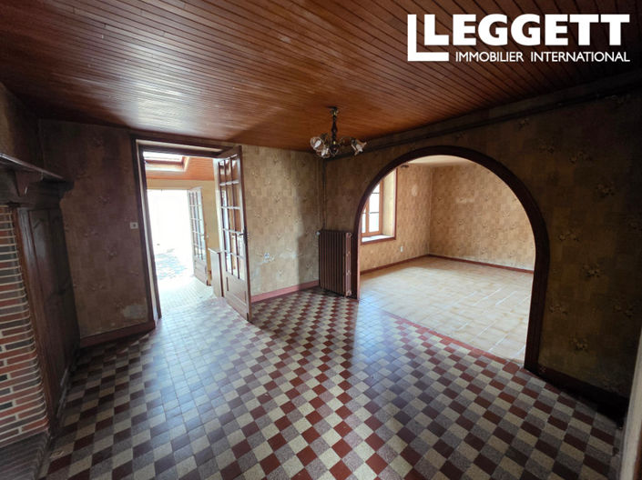 Image No.8-3 Bed House for sale