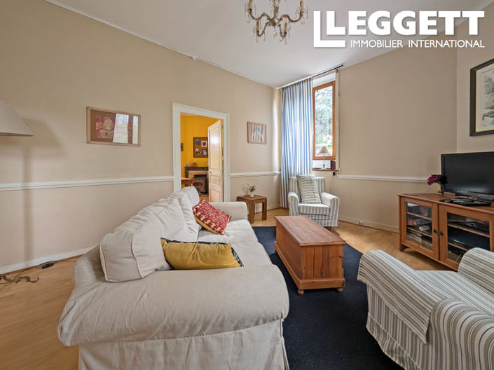 Image No.6-2 Bed House for sale