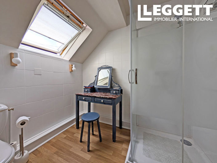 Image No.9-2 Bed House for sale