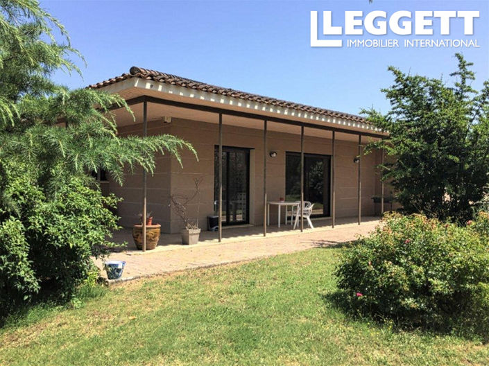 Image No.1-3 Bed House for sale