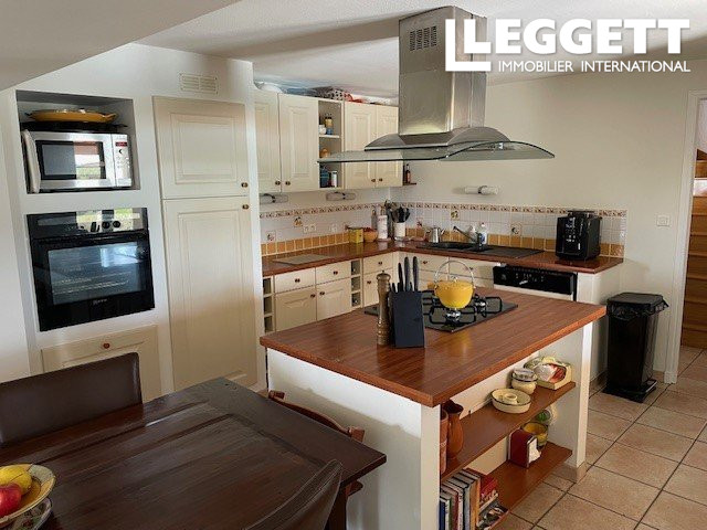 Image No.3-4 Bed House for sale