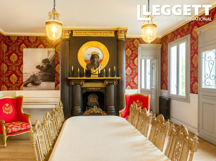 Image No.7-9 Bed House for sale