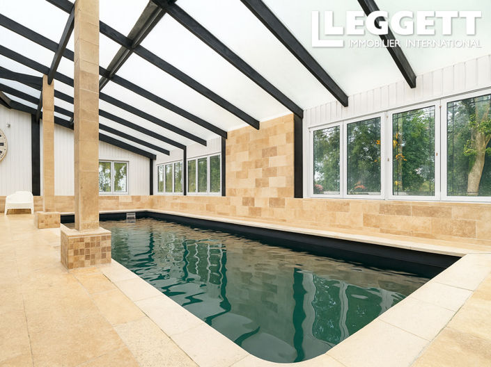 Image No.8-9 Bed House for sale