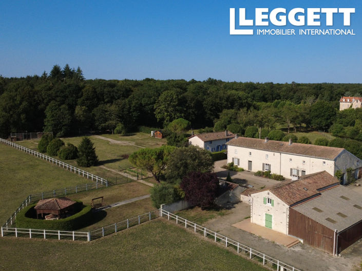 Image No.4-Maison de 14 chambres à vendre à Aubigné