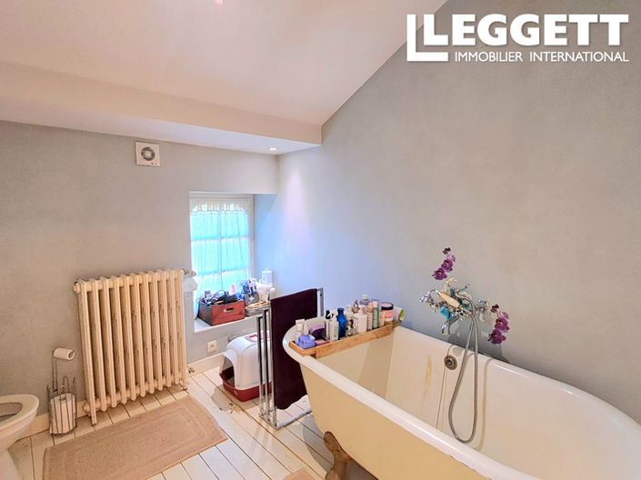 Image No.7-4 Bed House for sale