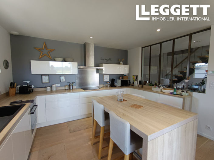 Image No.4-3 Bed House for sale