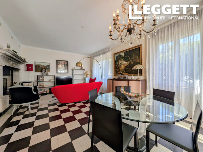 Image No.8-4 Bed House for sale