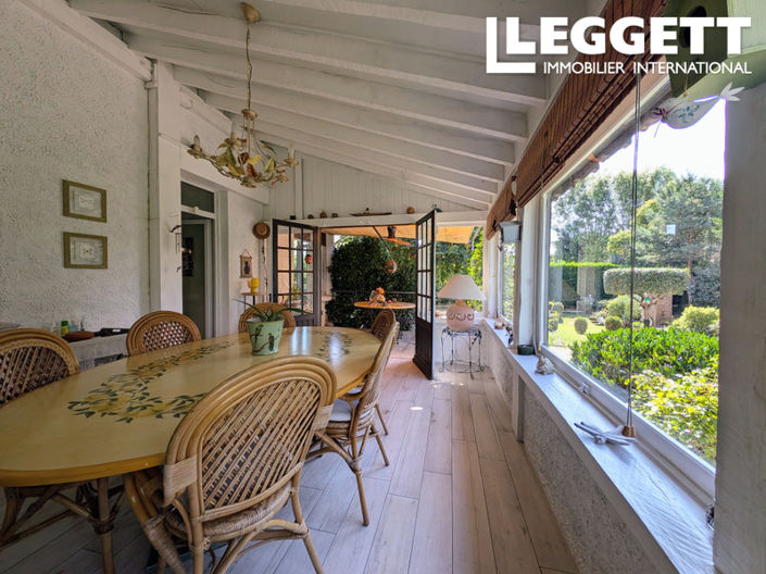 Image No.8-4 Bed House for sale