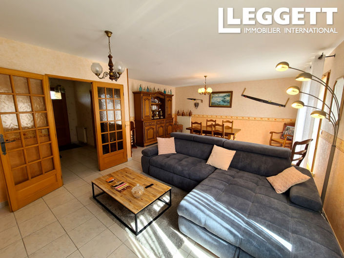 Image No.4-3 Bed House for sale