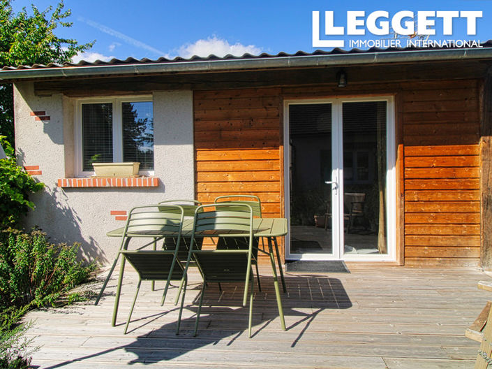 Image No.7-5 Bed House for sale