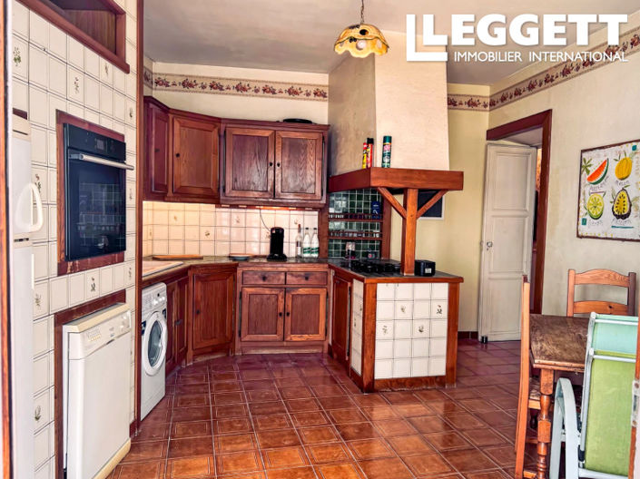 Image No.10-5 Bed House for sale