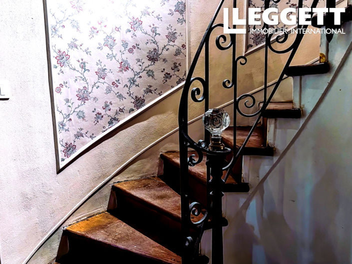 Image No.5-5 Bed House for sale