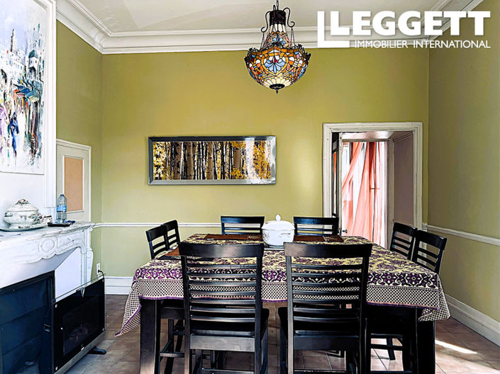 Image No.6-5 Bed House for sale