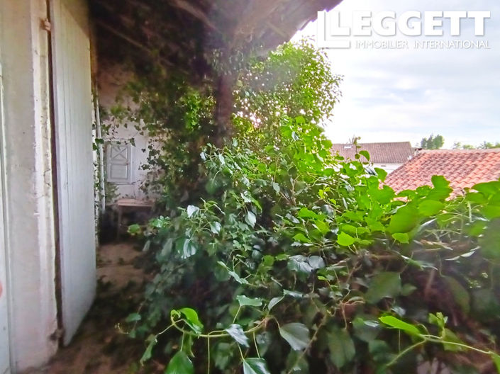 Image No.9-3 Bed House for sale