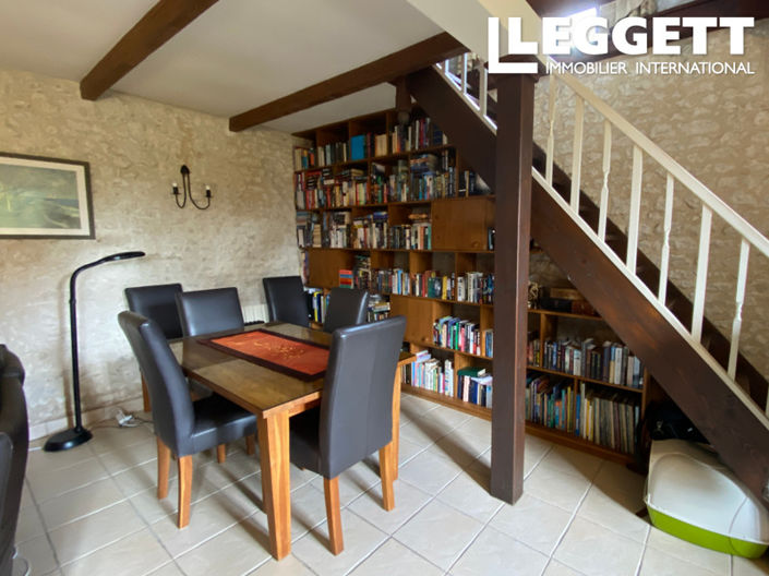 Image No.7-4 Bed House for sale