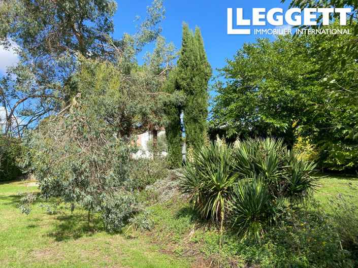 Image No.2-4 Bed House for sale