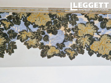 ahr0chm6ly9jzg4uagvzdglhlmltbw8vaw1hz2uvvevom