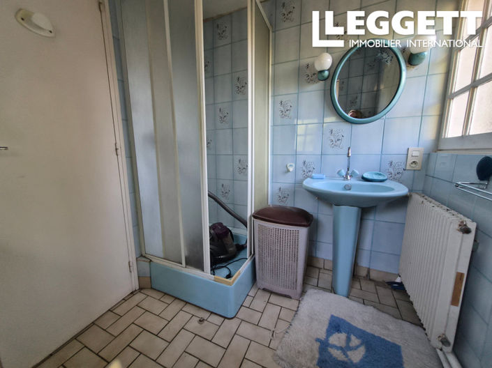 Image No.10-2 Bed House for sale