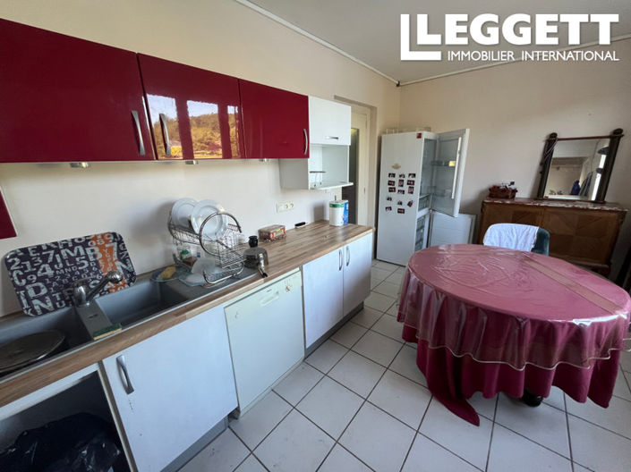 Image No.3-Maison de 3 chambres à vendre à Peyrat-le-Château