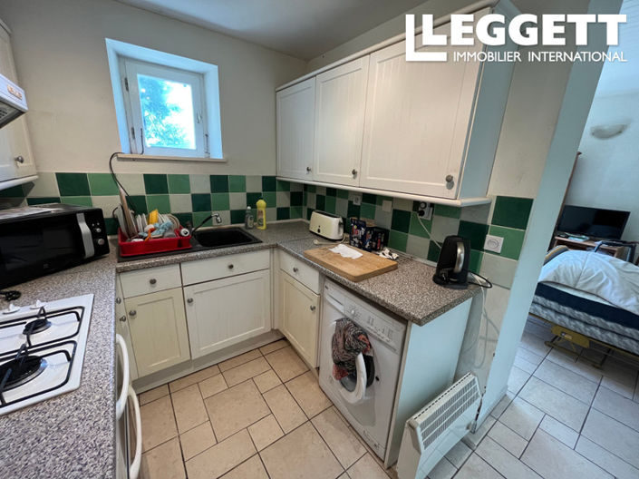 Image No.5-2 Bed House for sale