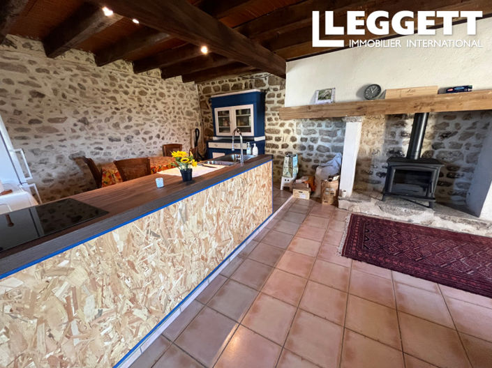 Image No.4-2 Bed House for sale