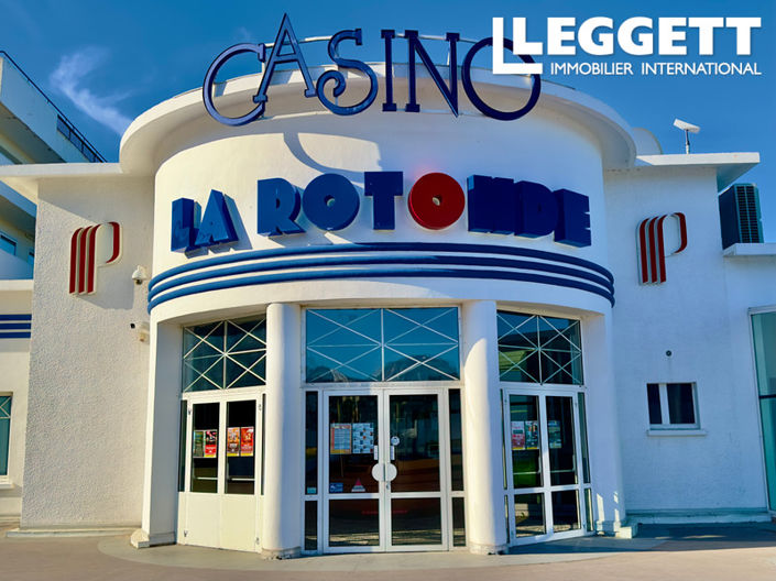 Image No.10-3 Bed Apartment for sale