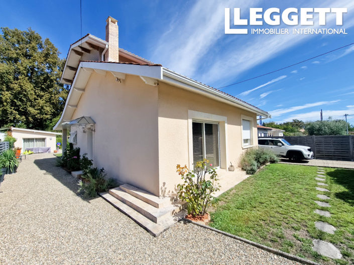 Image No.2-4 Bed House for sale