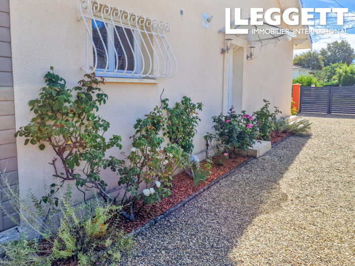 Image No.3-4 Bed House for sale