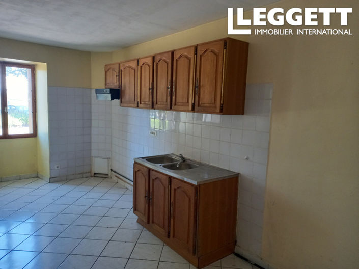 Image No.2-4 Bed House for sale