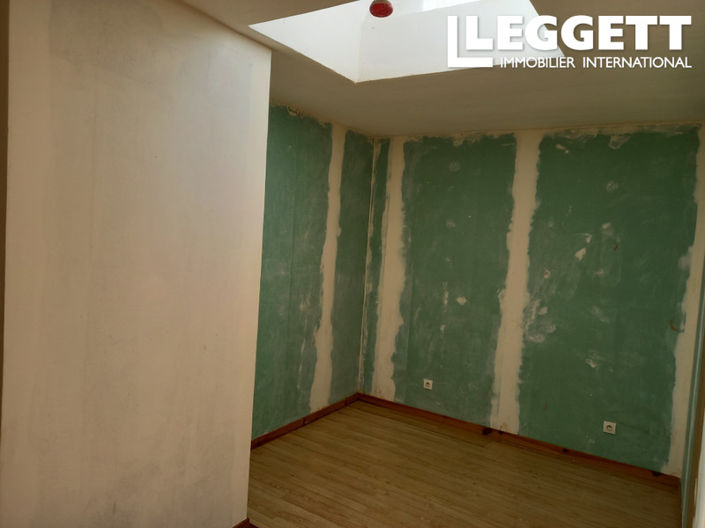 Image No.7-4 Bed House for sale