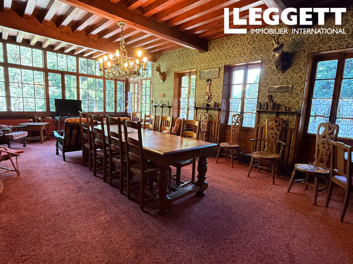 Image No.2-6 Bed House for sale