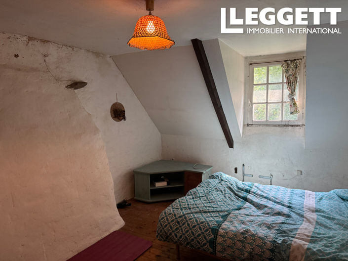 Image No.9-2 Bed House for sale