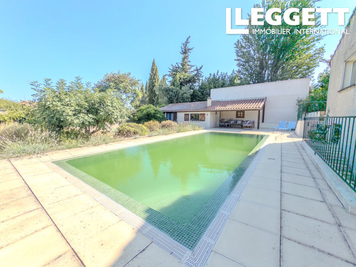 Image No.2-4 Bed House for sale