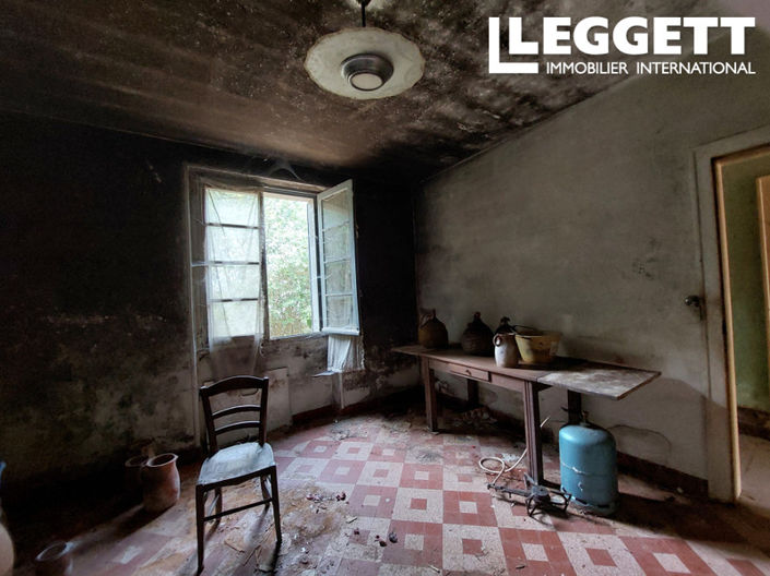 Image No.9-2 Bed House for sale