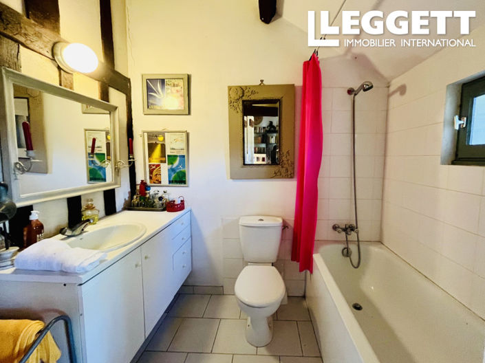 Image No.9-5 Bed House for sale