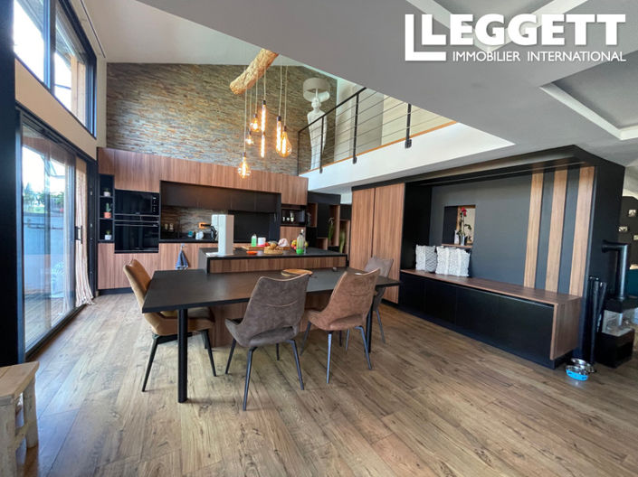 Image No.4-2 Bed House for sale